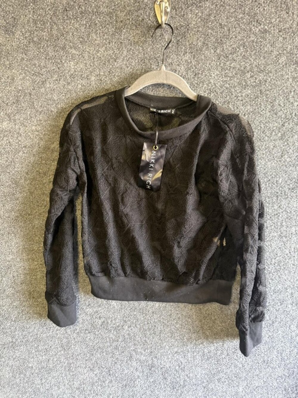 Nikki Rich Sweater Womens M/L Black Textured Knit Crewneck Pullover Top